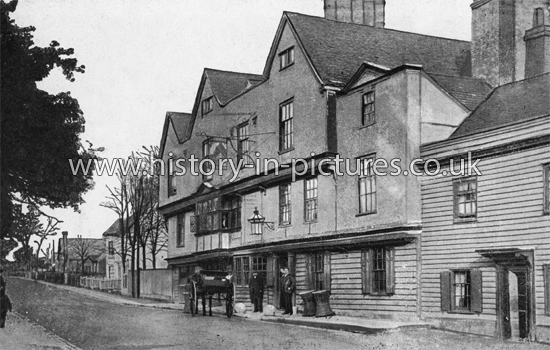 The Kings Head Hotel, Chigwell, Essex. c.1908